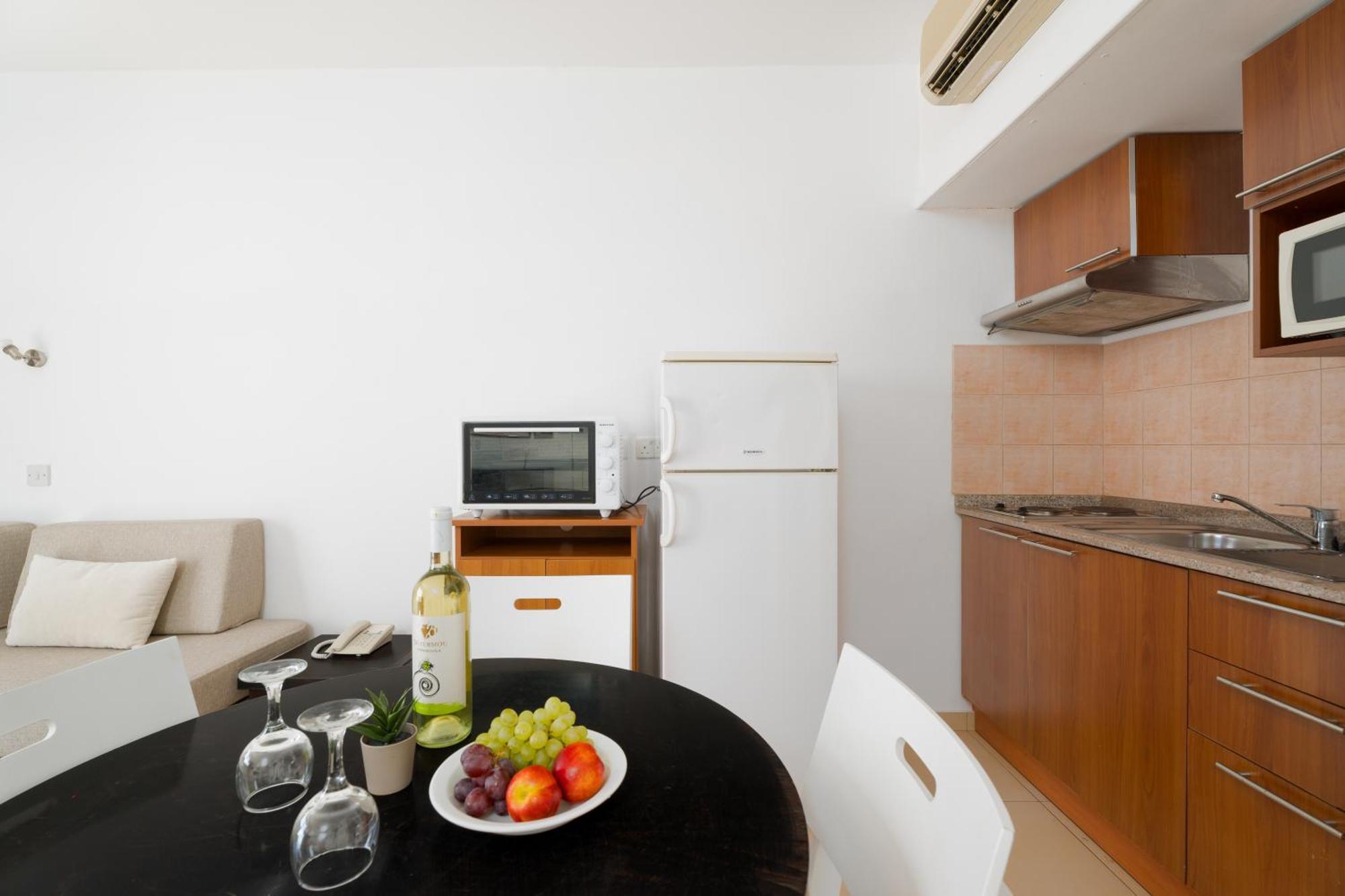 Kritamo Beach Hotel Apartments Agia Napa Exterior foto